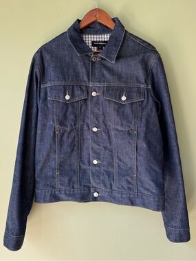 Club Monaco NWOT Dark Wash Denim Button Down Pockets gingham Trucker Jacket